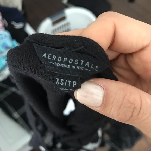 Embroidered aéropostale tank top - Picture 3 of 3
